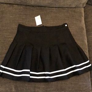 Black pleated skirt